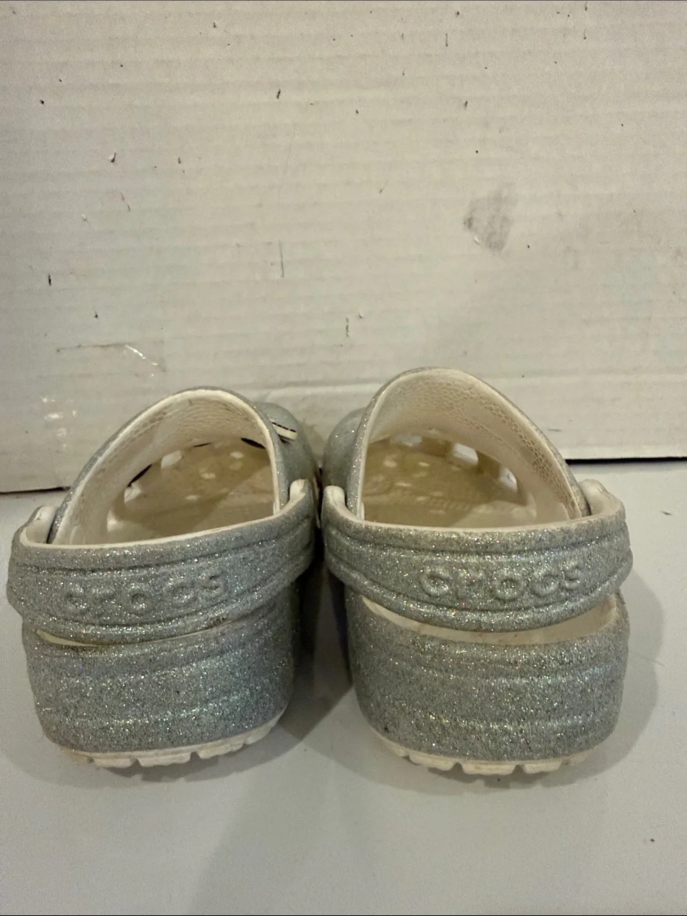 CROCS Kids Sparkle Clogs with Rainbow & Gymnastic Charms - Silver ( sz 10)